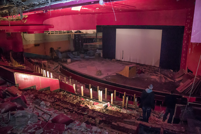 Dilapidated auditorium of King's Kirkcaldy.