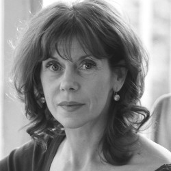 Siobhan Redmond
