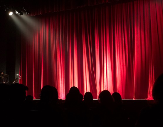 Theatre curtain