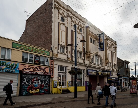 Street scene outside of the Great Yarmouth Regent Theatre