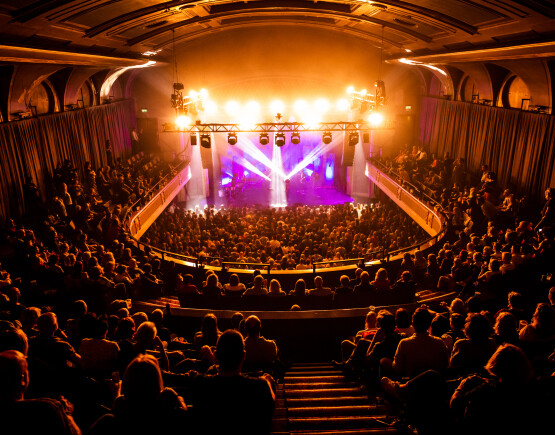 Full audience in Leith Theatre