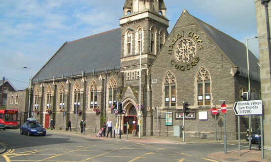 Y Muni, Pontypridd